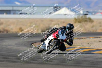 media/Dec-18-2022-SoCal Trackdays (Sun) [[8099a50955]]/Turn 4 (1pm)/